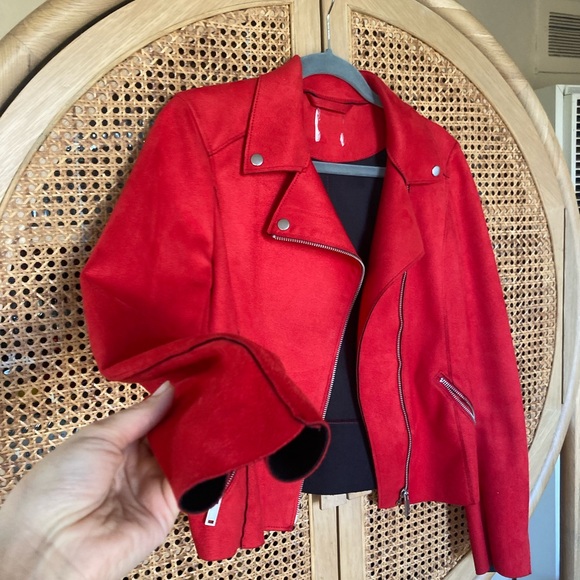 H&M Red Faux Suede Biker Jacket - Size US 2 - Picture 7 of 8